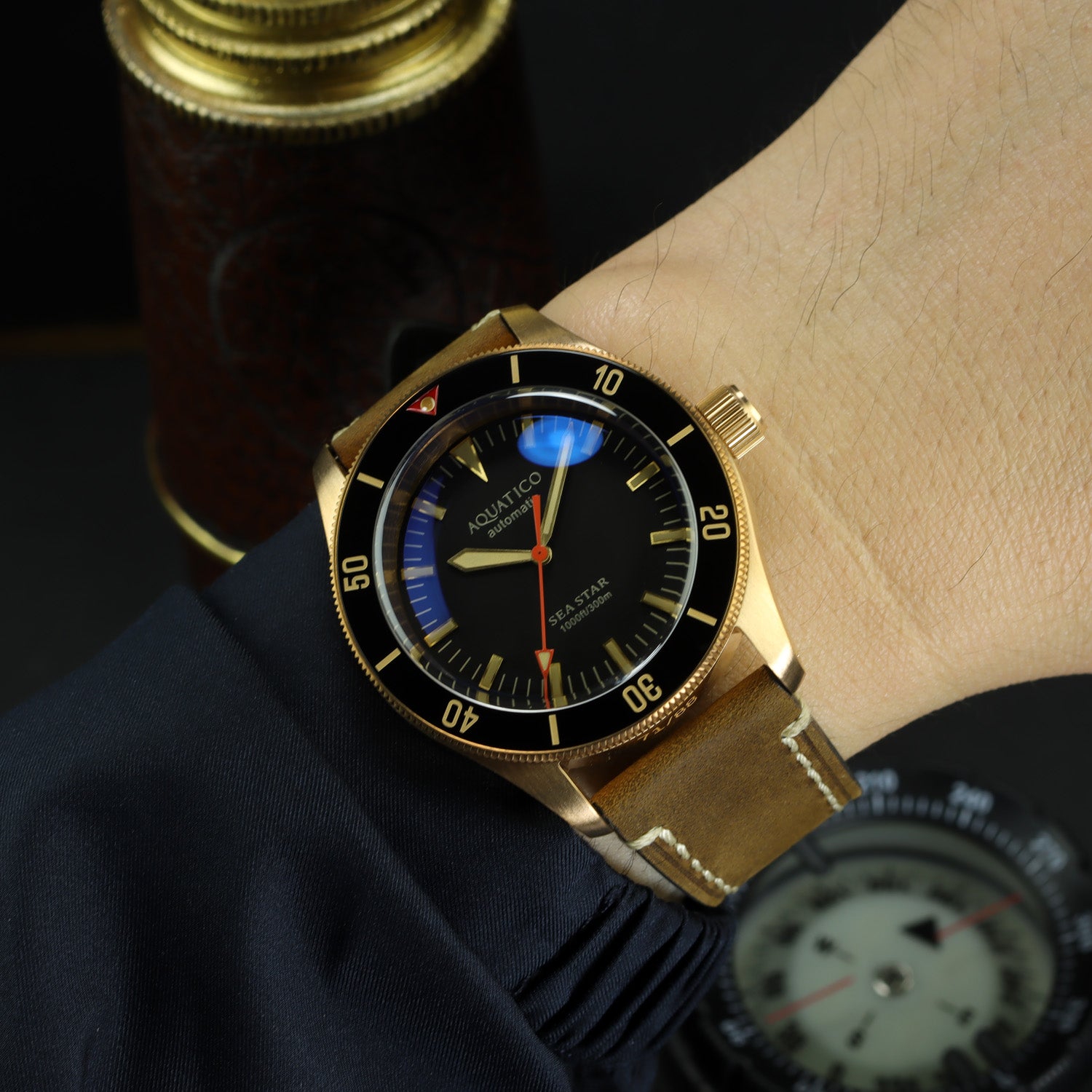 Men's Bronze Dive Watch Black Dial No Date