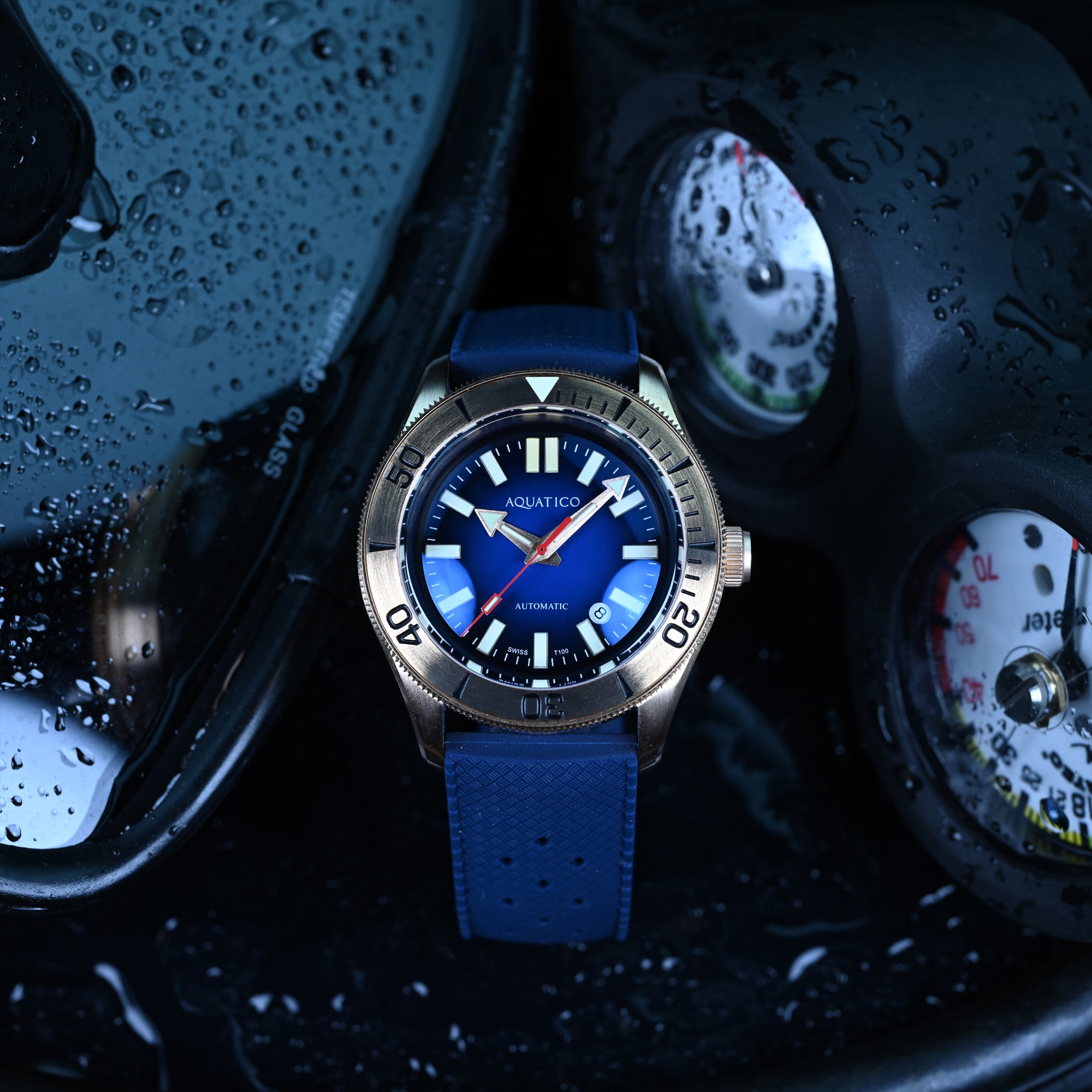 blue dial bronze diver tritium lume