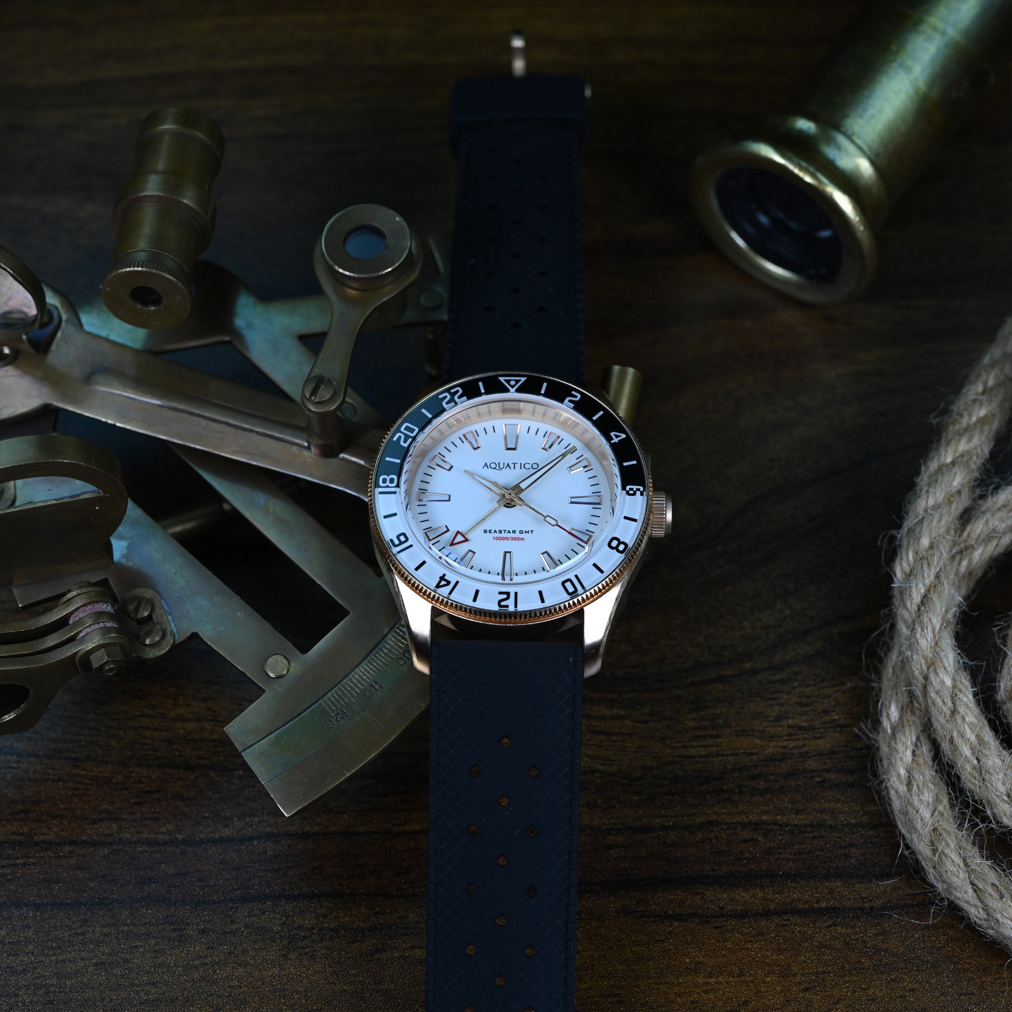 Aquatico Bronze Star GMT Full Lume Dial