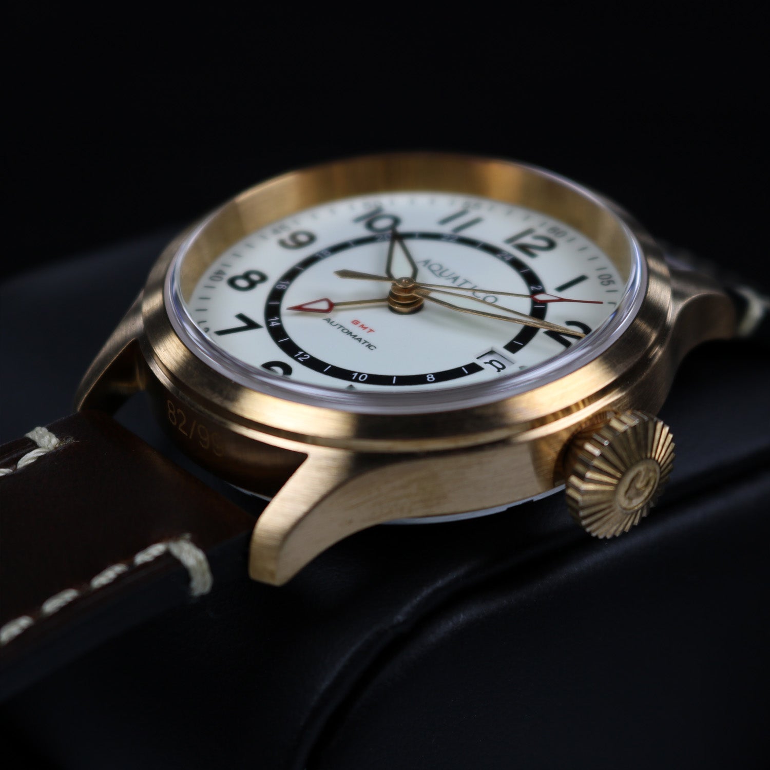 Full Lume Dial Bronze GMT Watch for Sale | Bold & Timeless Design
