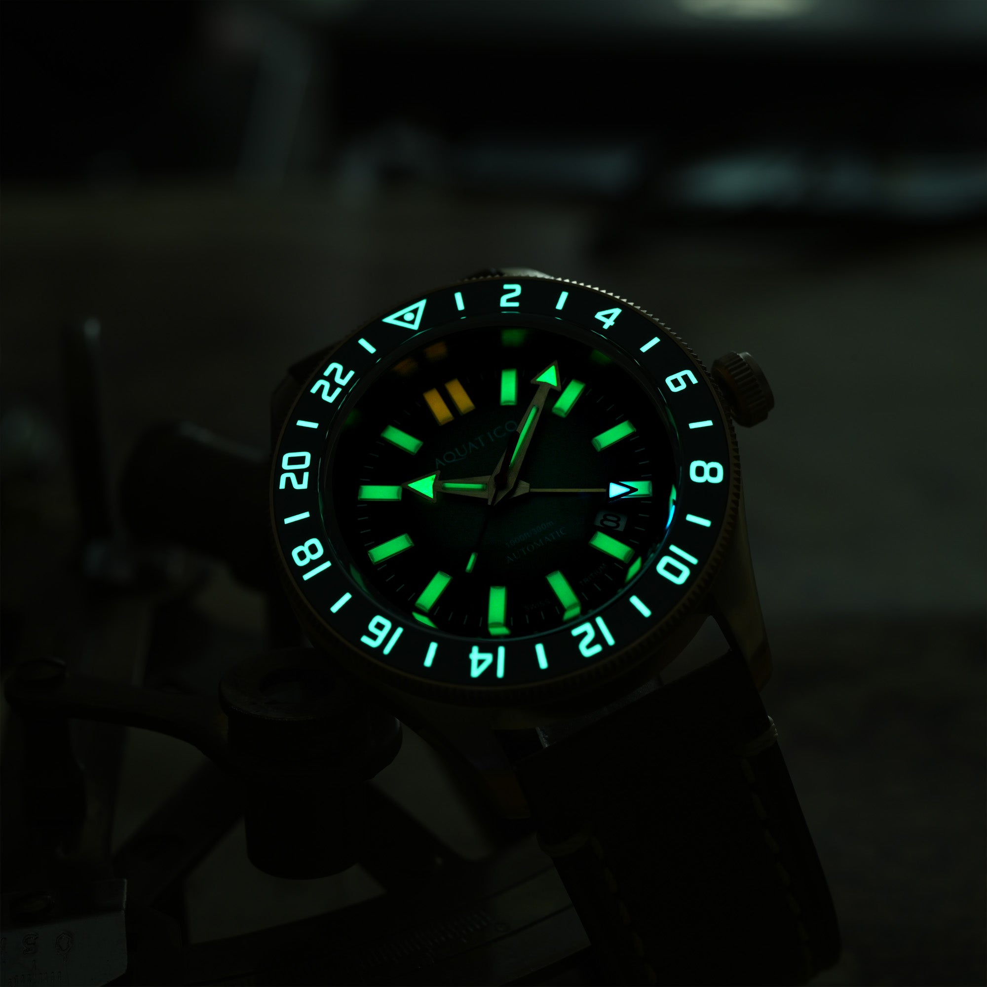 Bronze GMT Watch with Swiss T100 Tritium Tubes