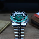 Men’s green dial dive GMT watch for travel and diving