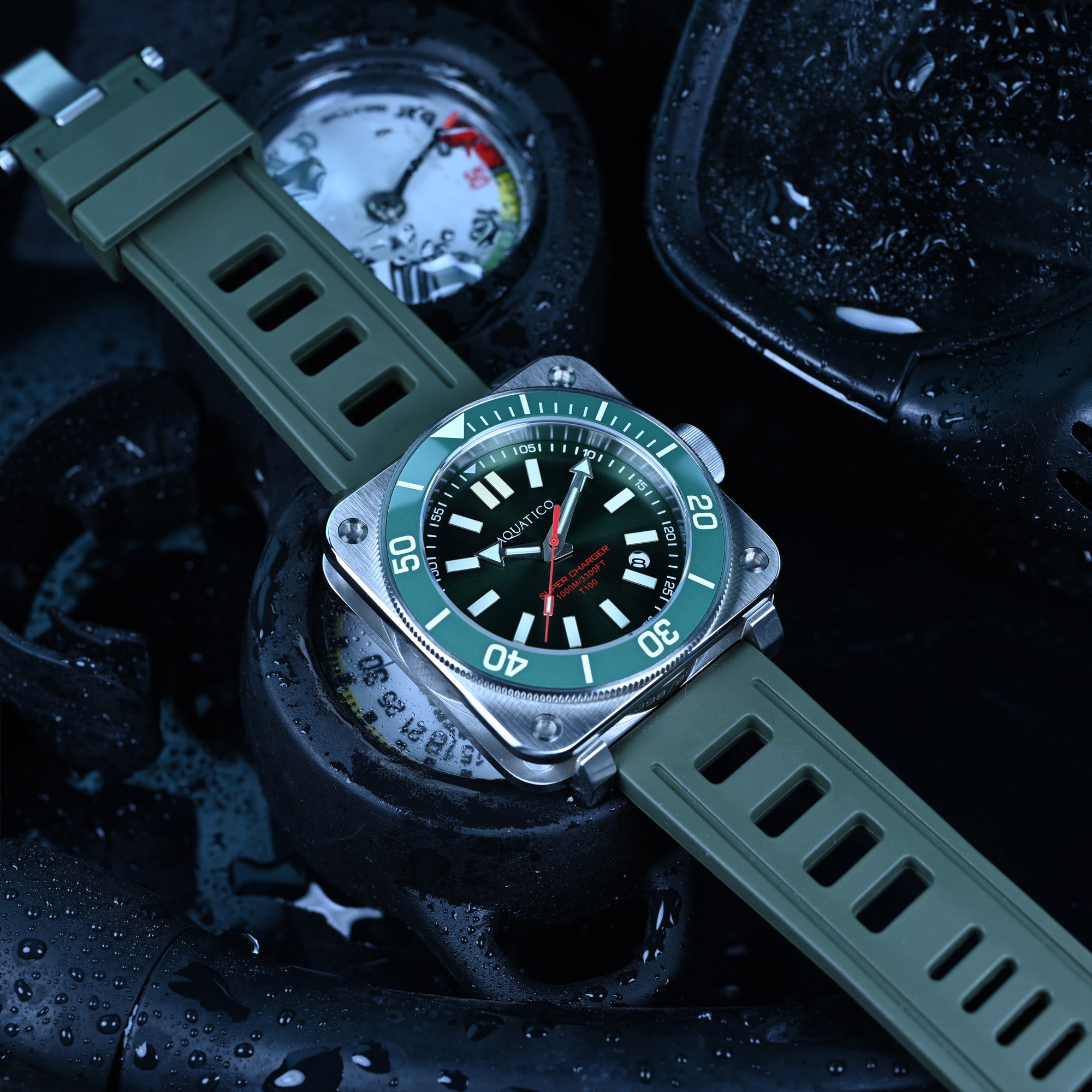 Aquatico Steel Man Green Dial Ceramic Bezel Watch (NH35) - AQUATICO