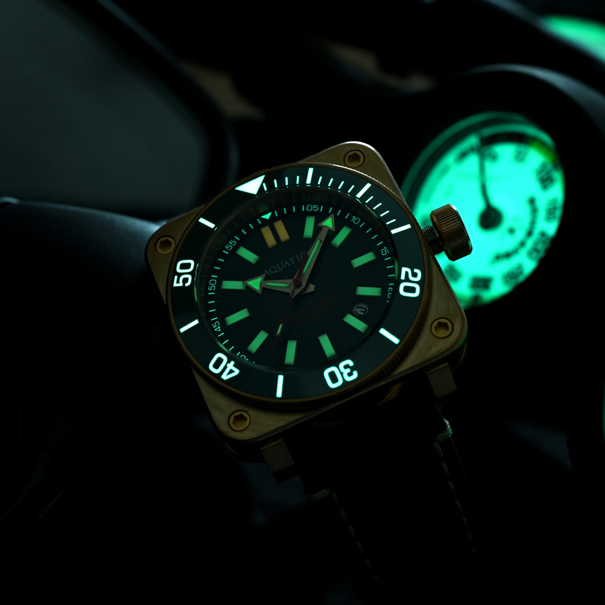 Aquatico Super Charger Bronze Green Dial (NH35) - AQUATICO