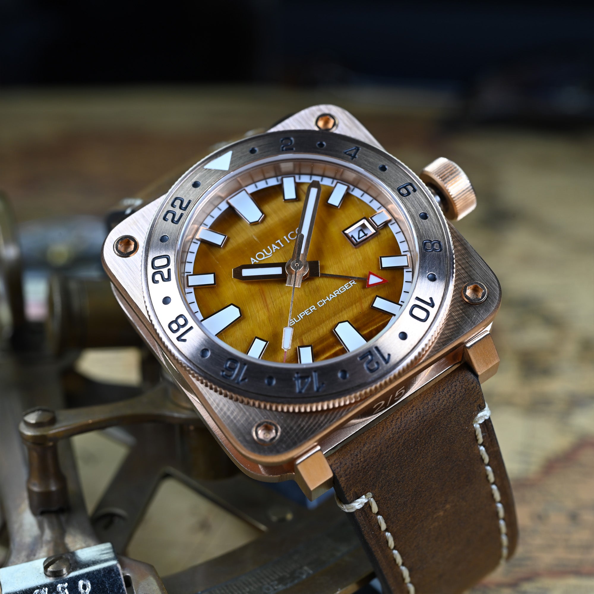 Luxury automatic watch with genuine Tiger Eye stone dial