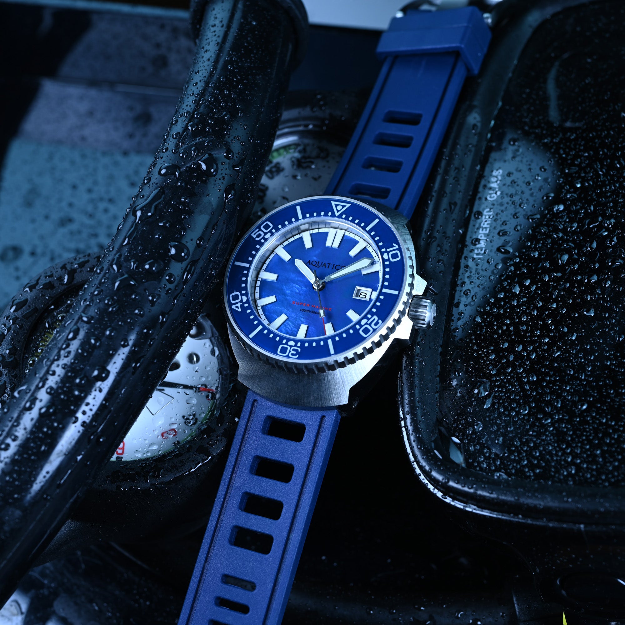best MOP dial watch