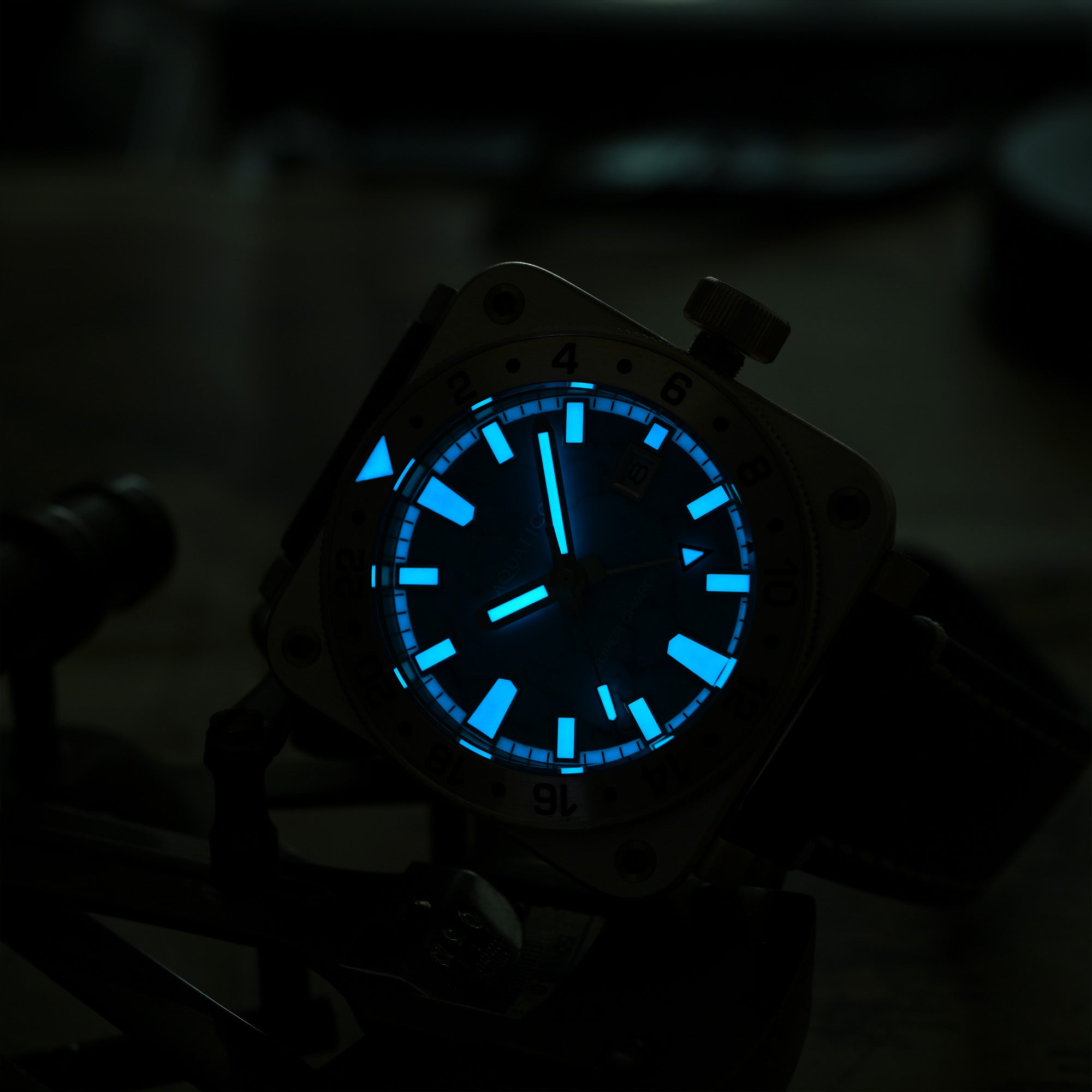 Best Turquoise Stone Dial Watch for Sale – Luxury Automatic